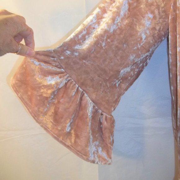 Sanctuary Womens Top Blouse Size Medium Velour Ruffles Elastic Long Sleeve Pink - Picture 4 of 7